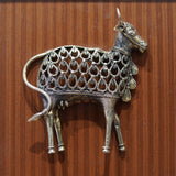 Flat Nandi On Frame