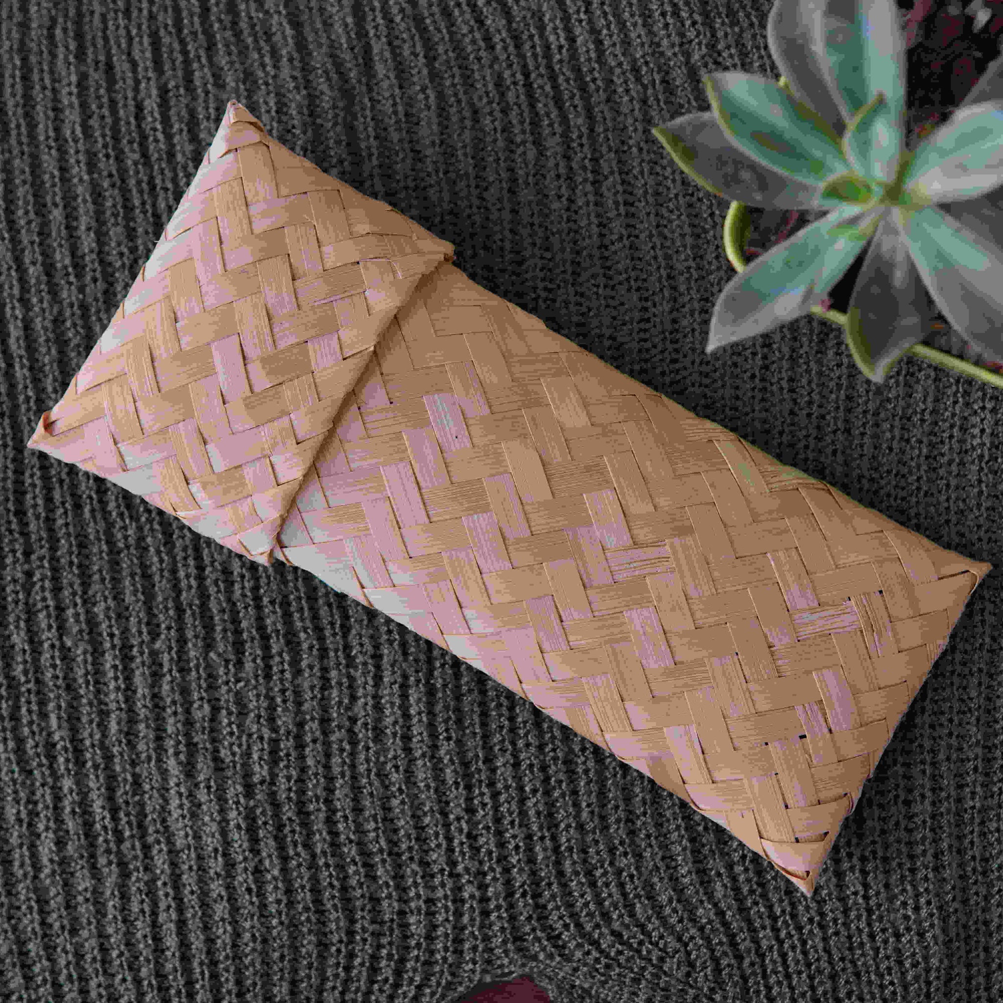Bamboo pouch (3” x7”)